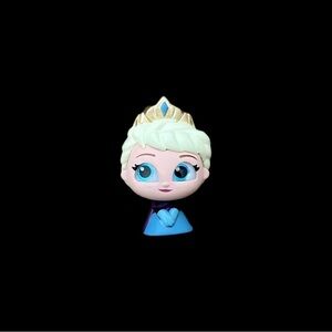 Disney Doorables: Series 5 Figurine – Frozen – Elsa